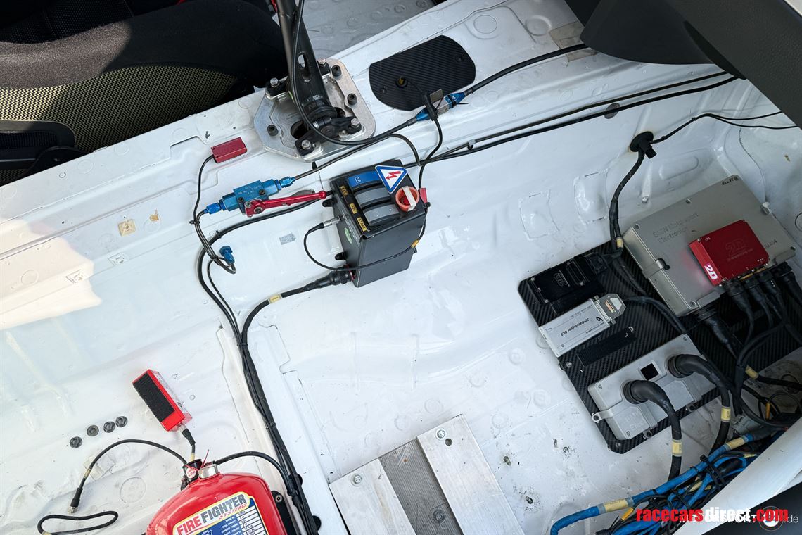 bmw-320si-wtcc---500km-only---x-trac---all-up