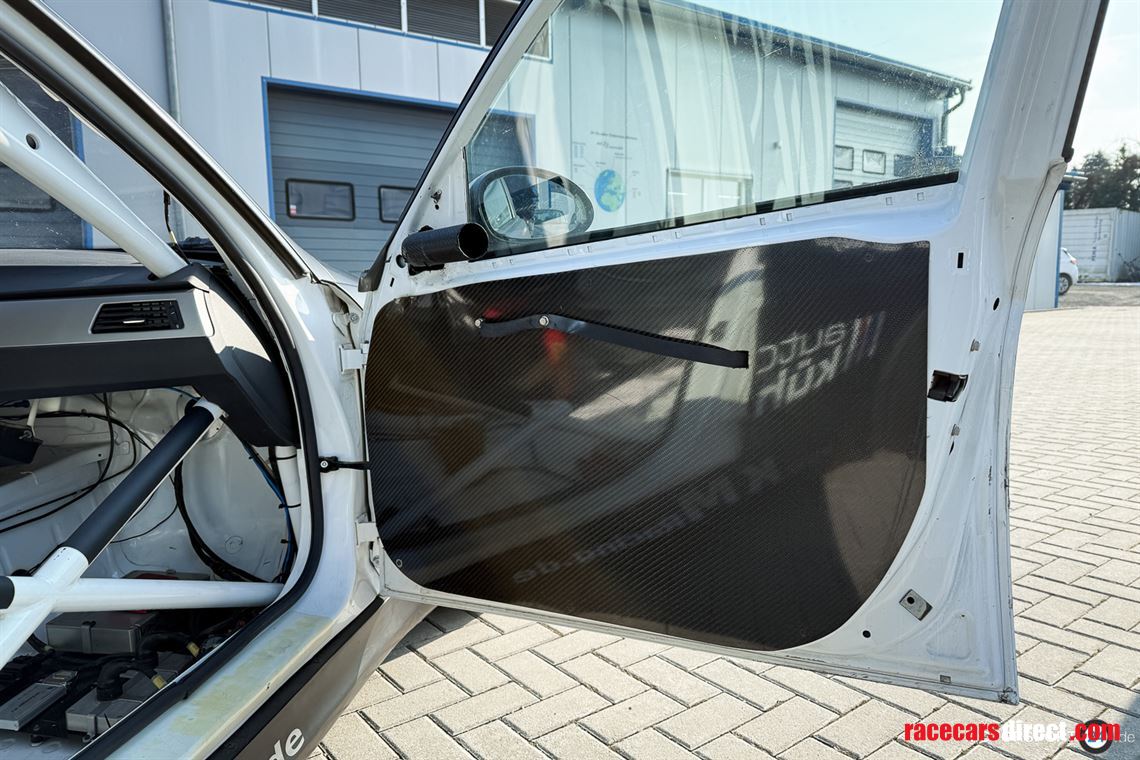 bmw-320si-wtcc---500km-only---x-trac---all-up