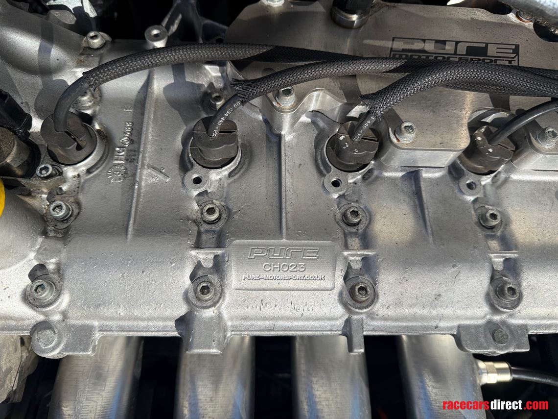 championship-winning-race-clio