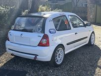 championship-winning-race-clio