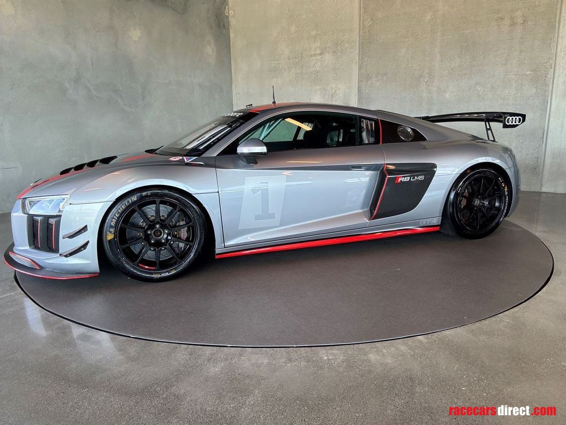 audi-r8-lms-gt4