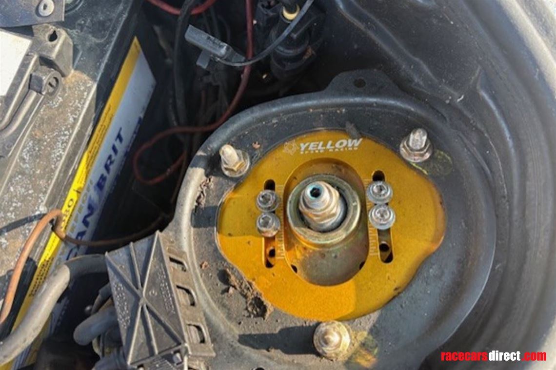 1989-mercedes-190e-25-16v-dtm-build