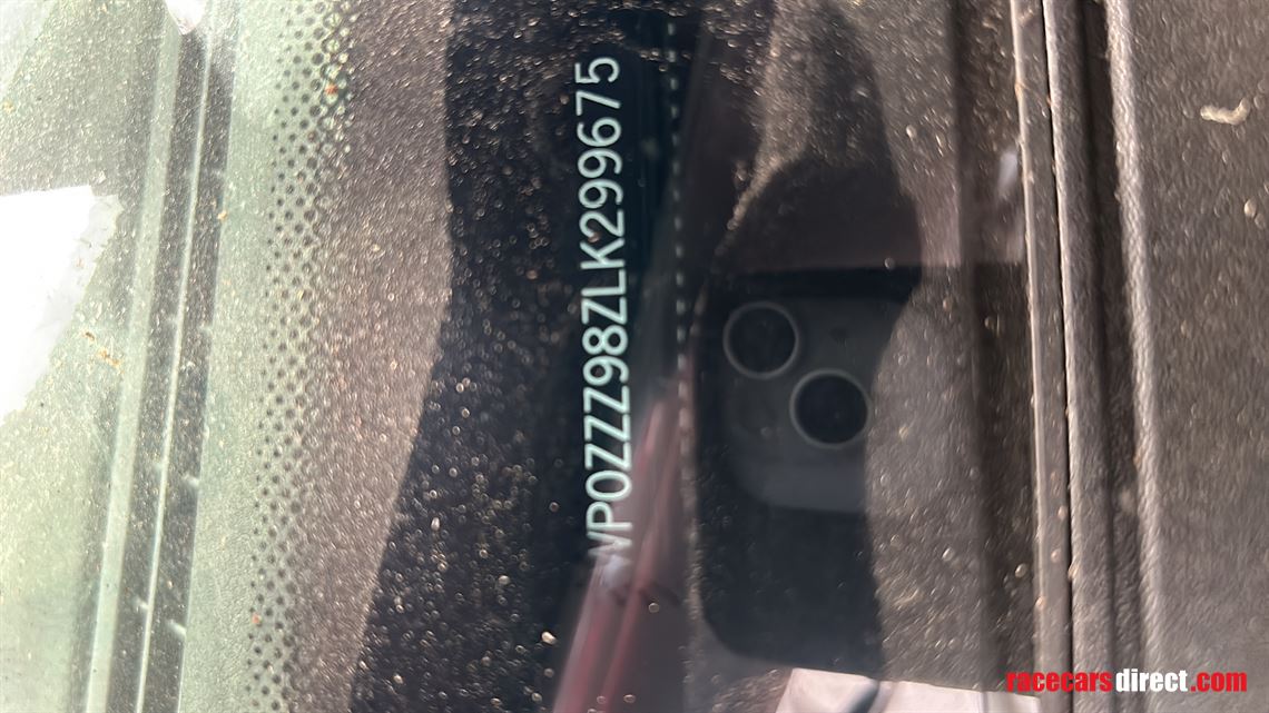 porsche-cayman-gt4-my2019-crash-damaged