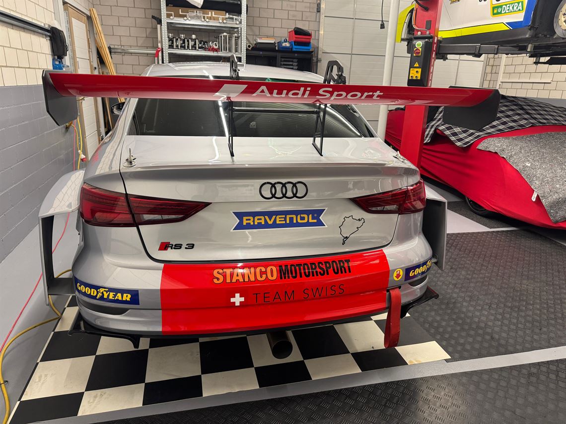 audi-rs3-tcr-gen1---sequential-gearbox-racing