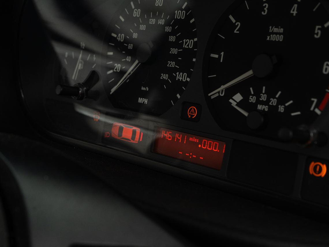 bmw-e46-325ti-compact