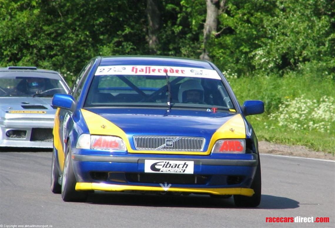 Racecarsdirect.com - Volvo S40 Race Car