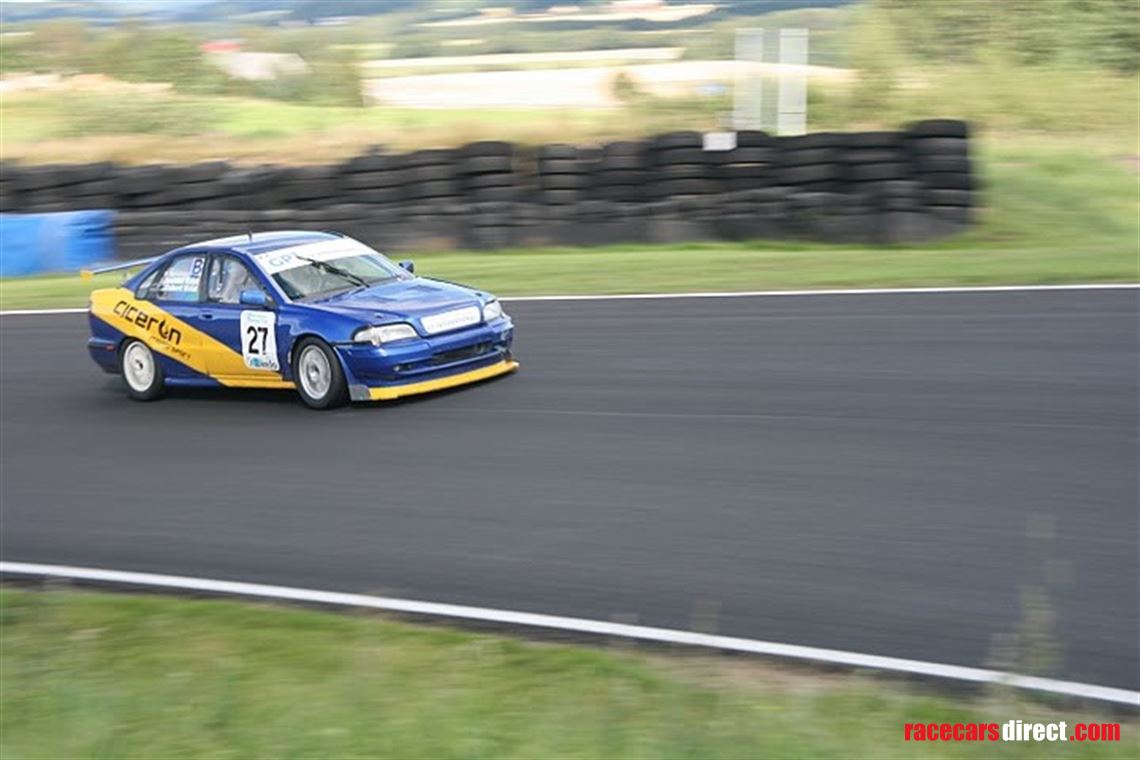 Racecarsdirect.com - Volvo S40 Race Car