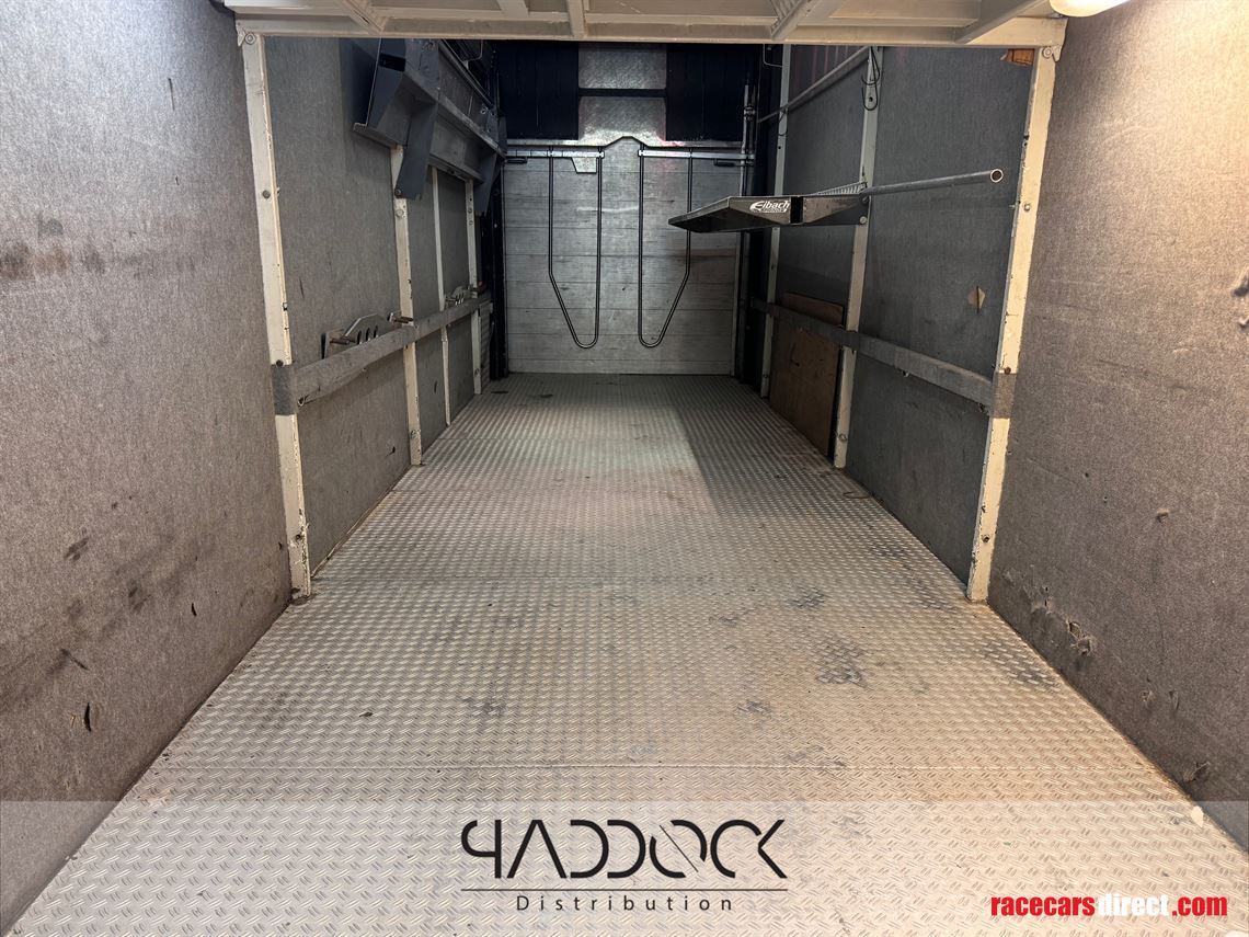 desot-racing-trailer-ex-motorsport-98-sold