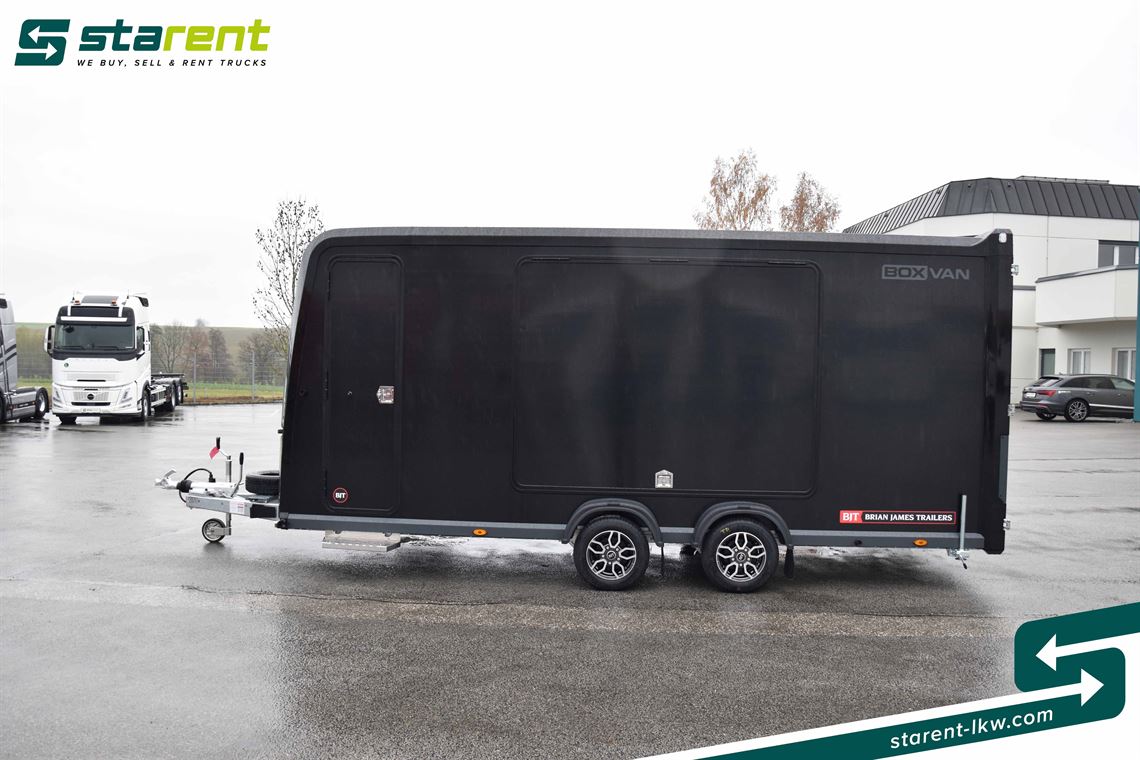 bjt-box-van-600-with-rear-view-camera-led-lig