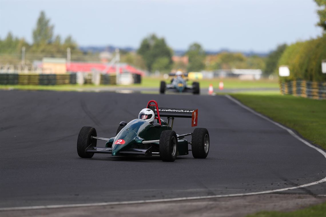 7-x-van-diemen-formula-forward-single-seaters