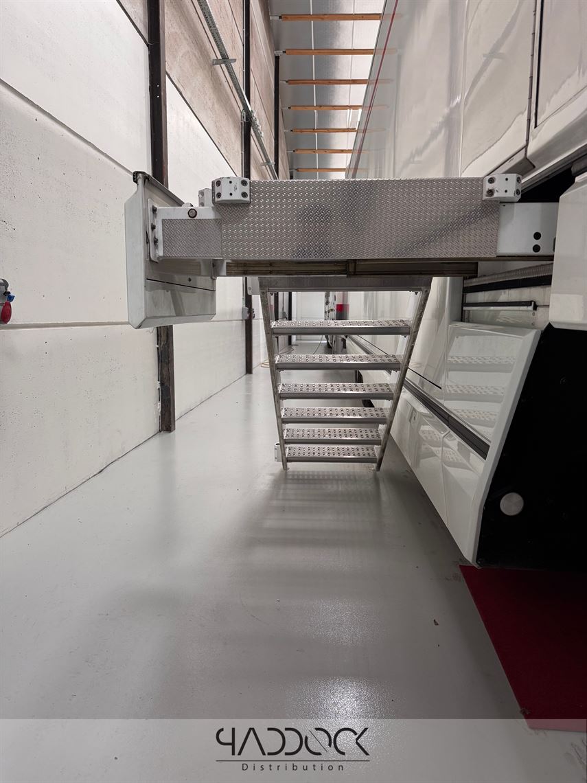 racing-trailerhangler-ex-sauber-f1-team-in-st