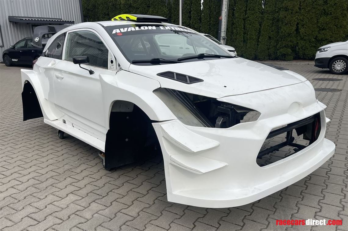 hyundai-i20-coupe-proto-wrc-full-bodyshell--