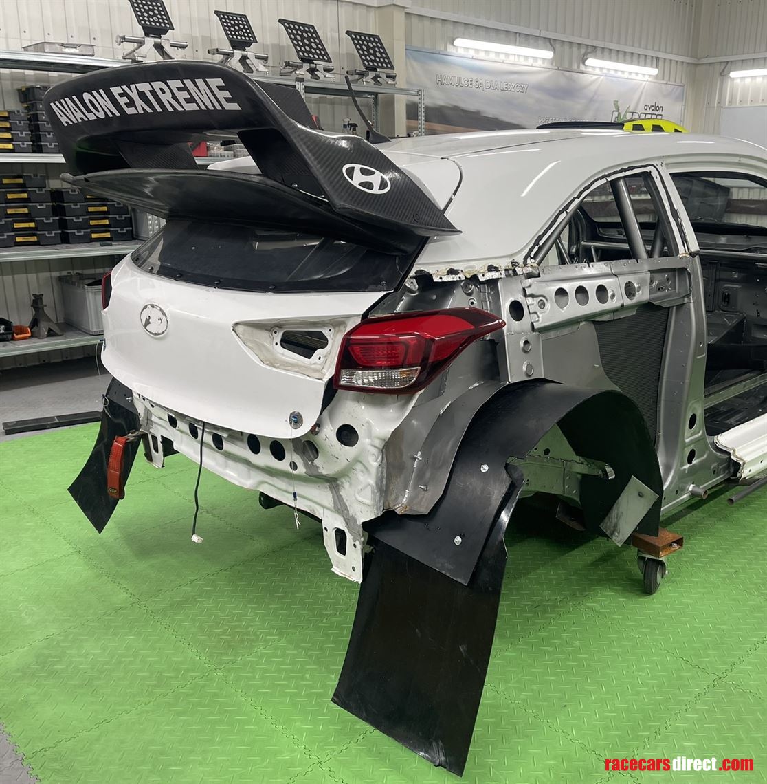 hyundai-i20-coupe-proto-wrc-full-bodyshell--