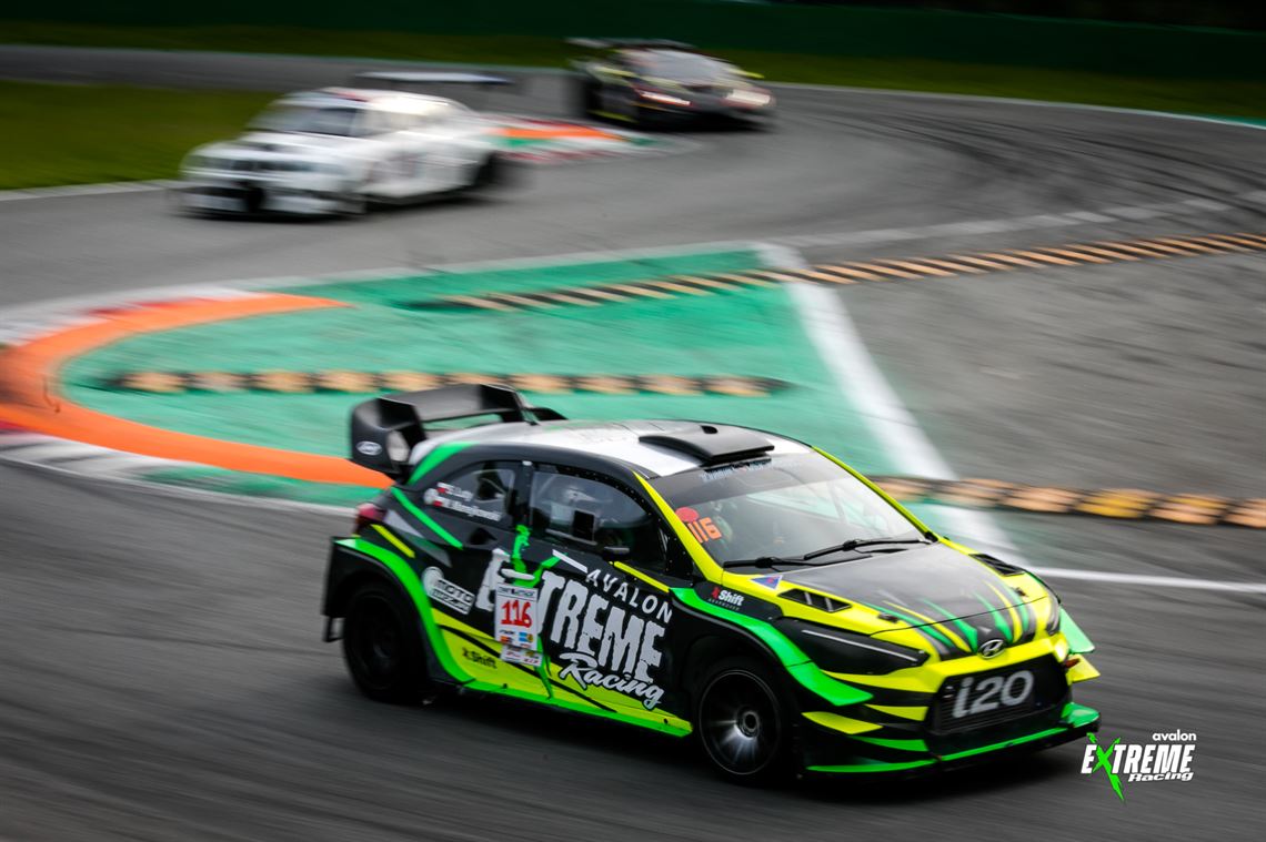 hyundai-i20-coupe-proto-wrc-full-bodyshell--