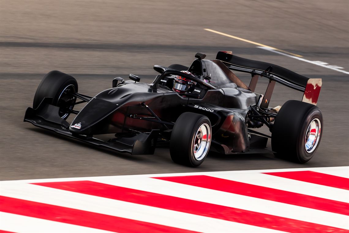 s5000-onroak-ligier-jsf3ford-v8