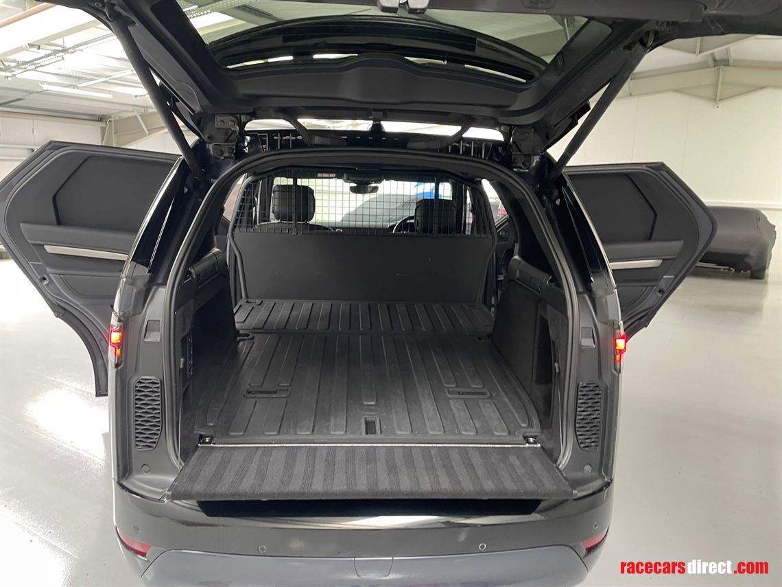 Racecarsdirect.com - Land rover Discovery Dynamic HSE D MHEV Auto D300