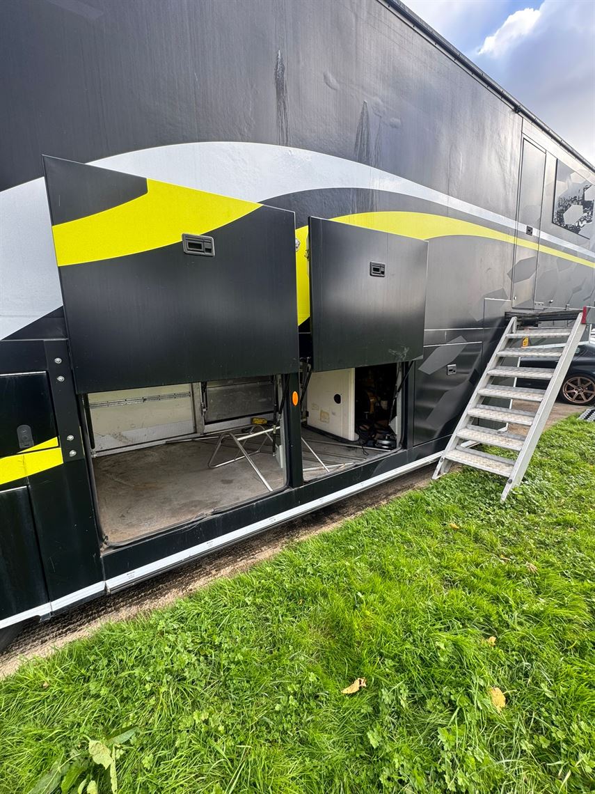 hopkins-2-car-trailer-with-tail-lift