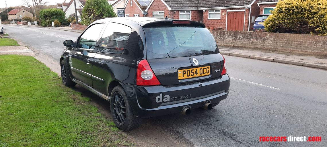 Racecarsdirect.com - Clio 182 Track Car