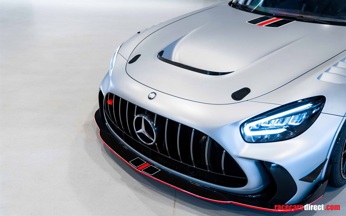 mercedes-benz-amg-gt-track-series