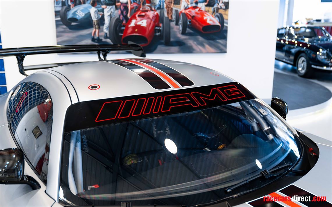 mercedes-benz-amg-gt-track-series
