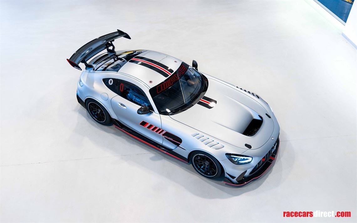 mercedes-benz-amg-gt-track-series