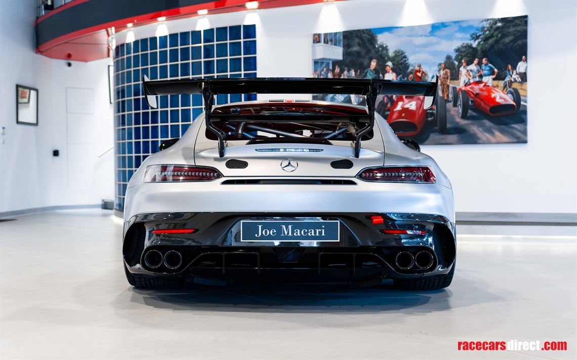 mercedes-benz-amg-gt-track-series