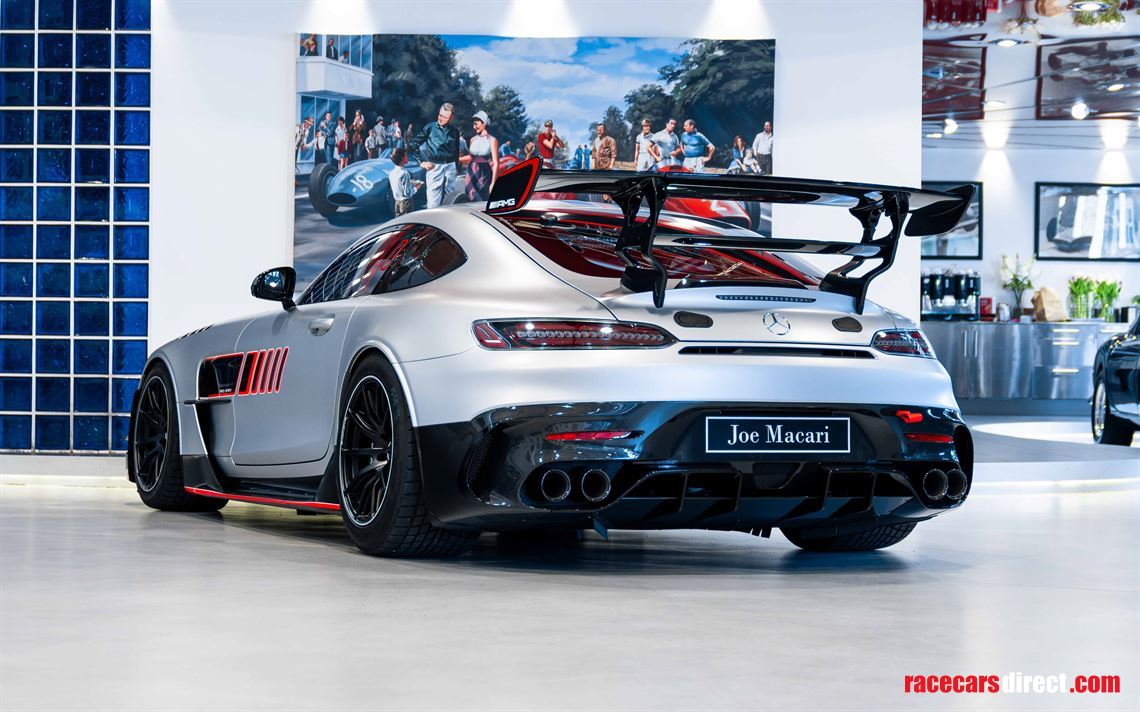 mercedes-benz-amg-gt-track-series