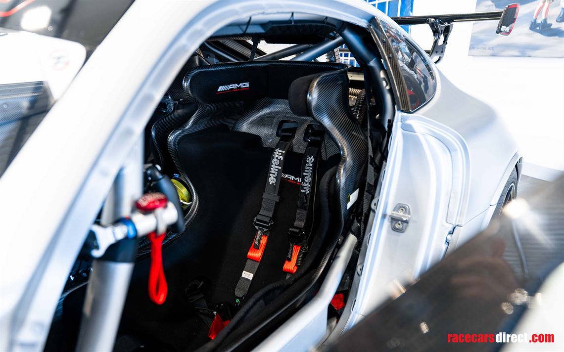 mercedes-benz-amg-gt-track-series