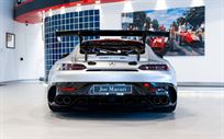 mercedes-benz-amg-gt-track-series