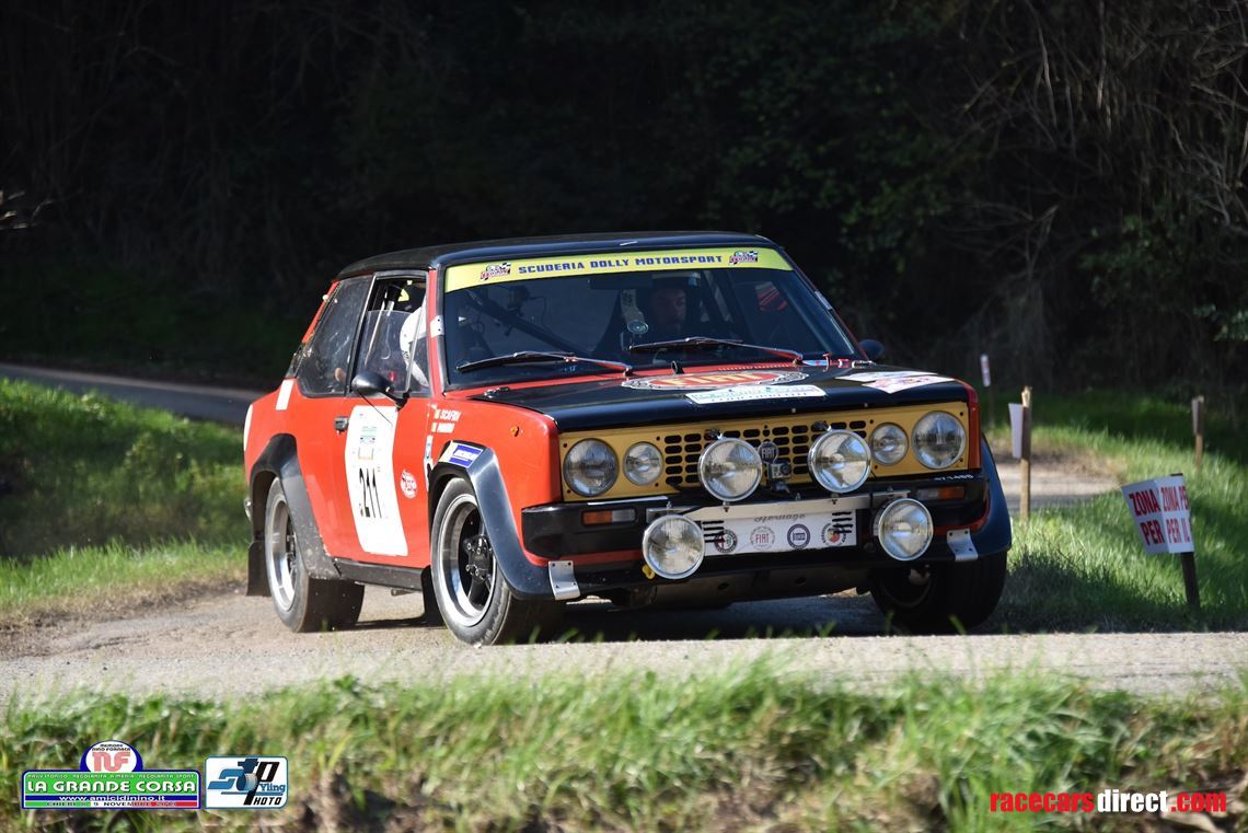 Racecarsdirect.com - Fiat 131 Racing Gr. 2