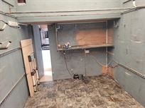 iveco-cargo-race-transporter-with-accomodatio