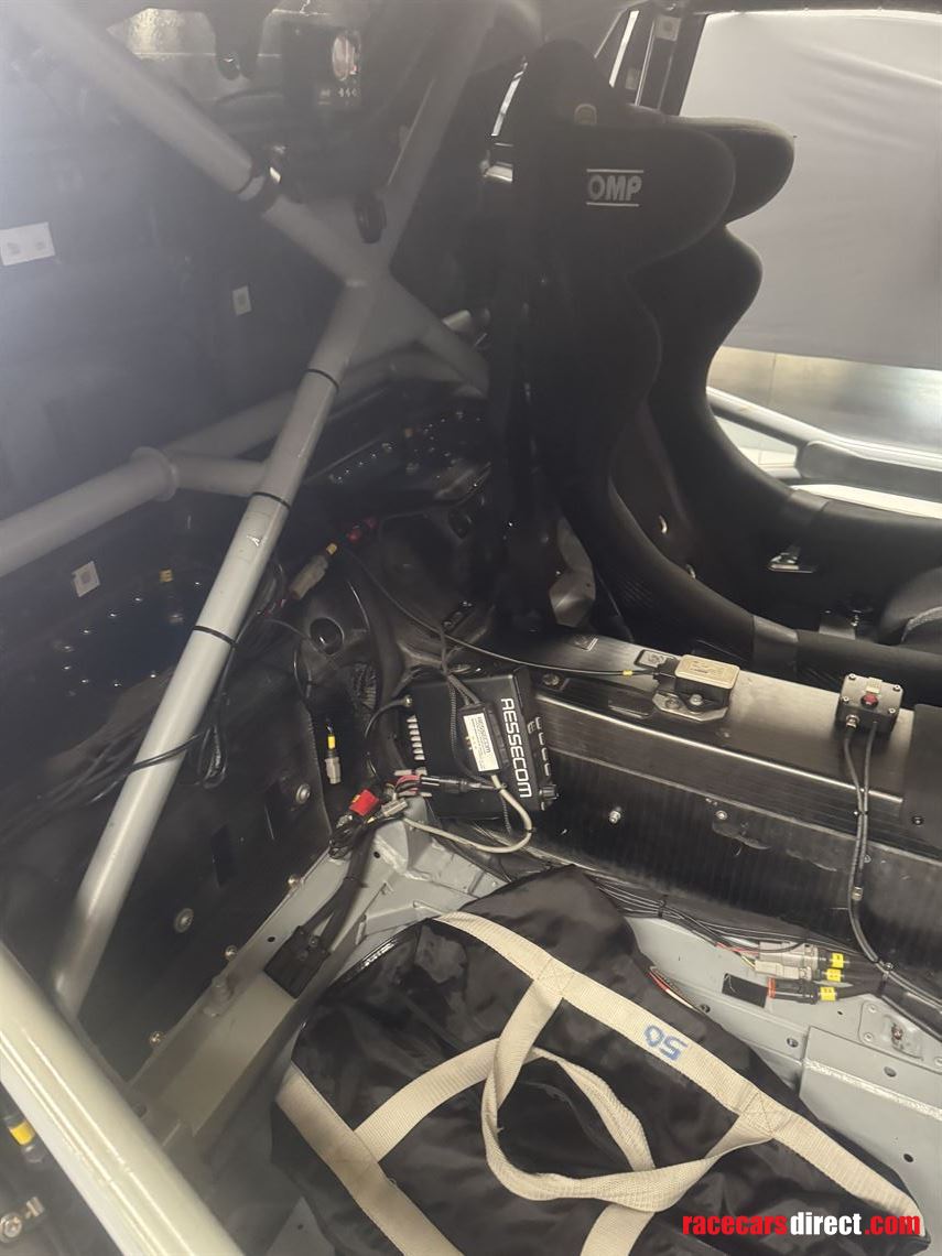 lamborghini-huracan-super-trofeo-evo-2