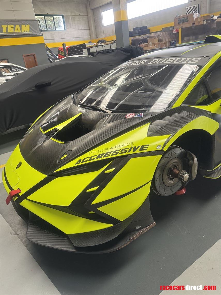 lamborghini-huracan-super-trofeo-evo-2