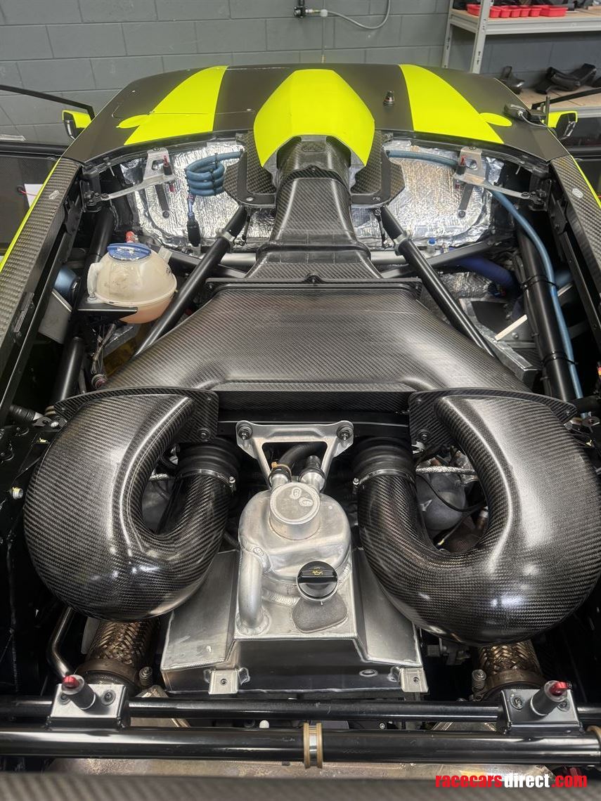 lamborghini-huracan-super-trofeo-evo-2