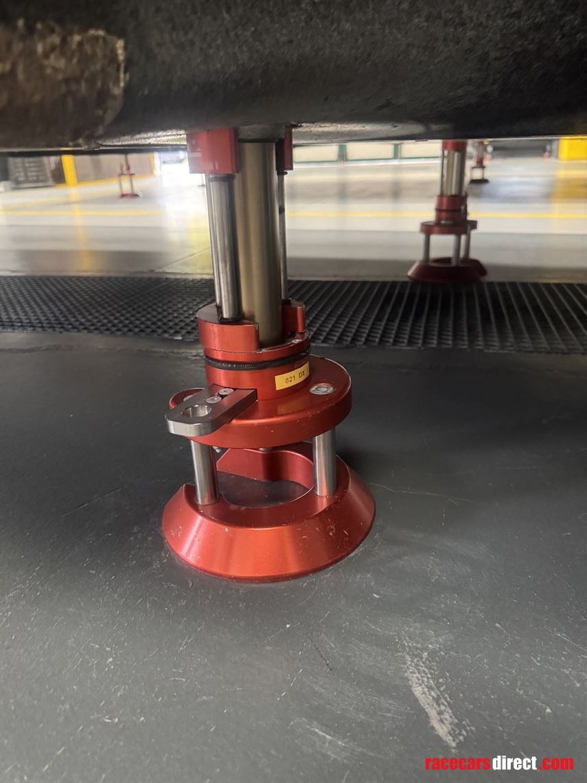 lamborghini-huracan-super-trofeo-evo-2