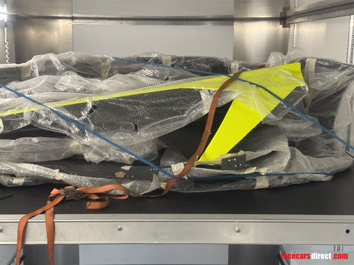 lamborghini-huracan-super-trofeo-evo-2