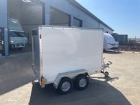 blue-line-box-trailer