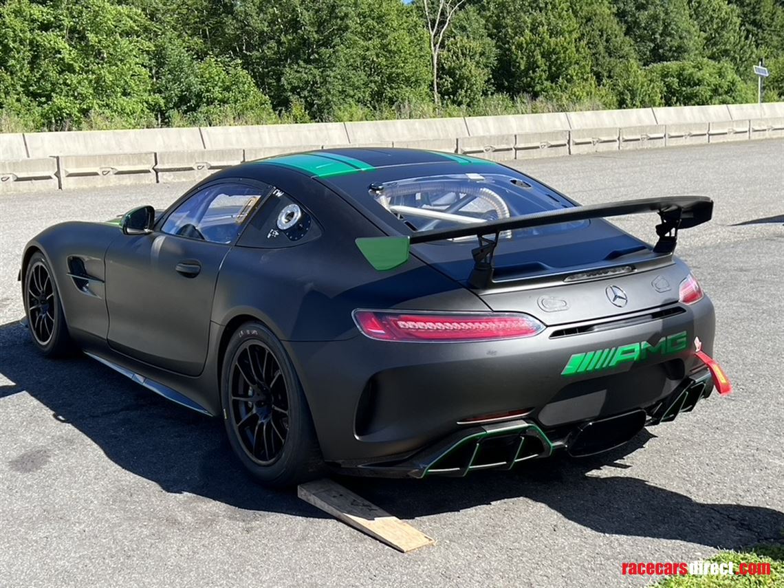 mercedes-amg-gt4-evo