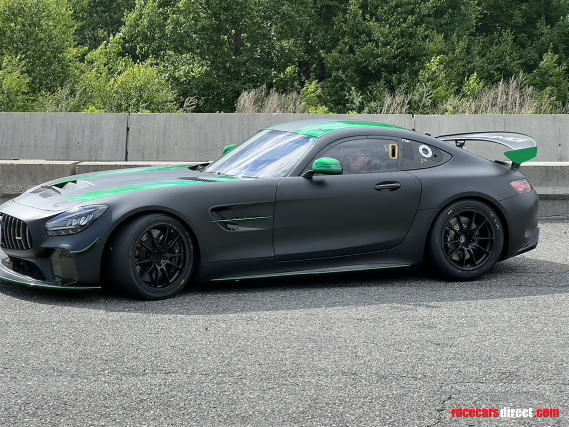 mercedes-amg-gt4-evo
