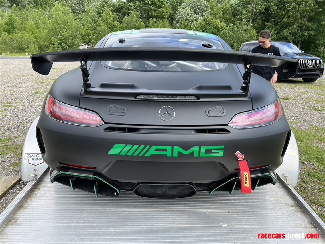 mercedes-amg-gt4-evo