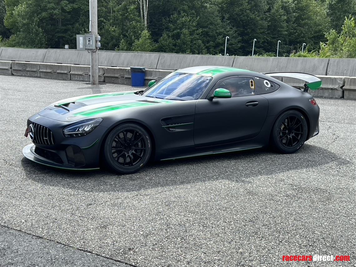 mercedes-amg-gt4-evo