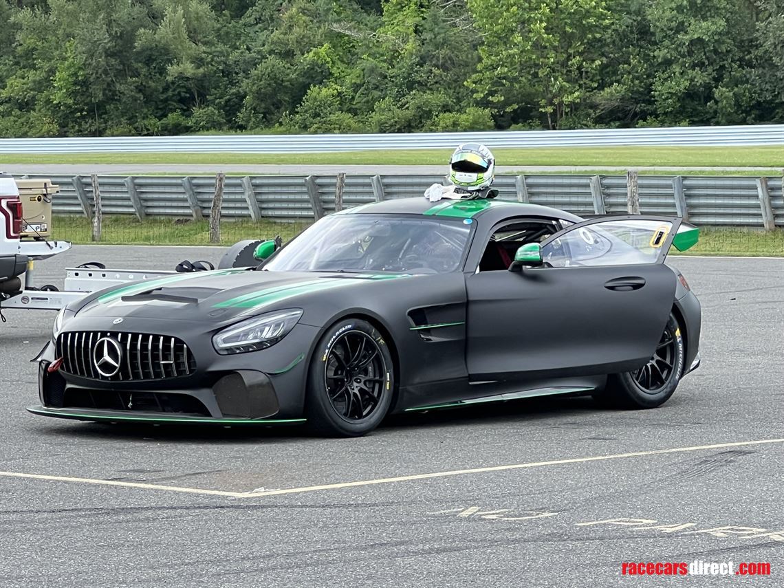 mercedes-amg-gt4-evo