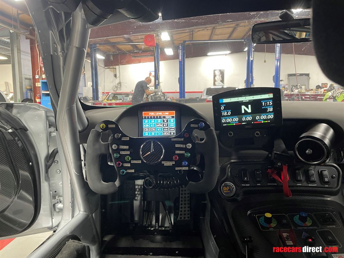 mercedes-amg-gt4-evo