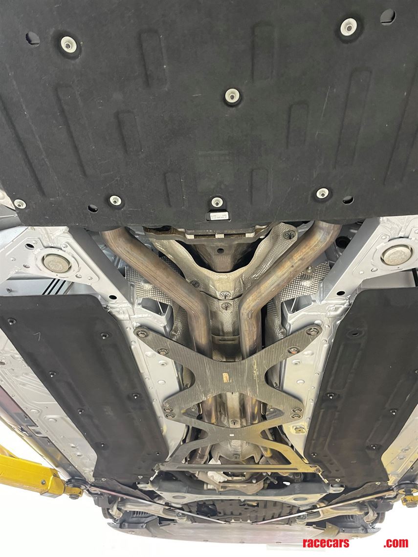 mercedes-amg-gt4-evo