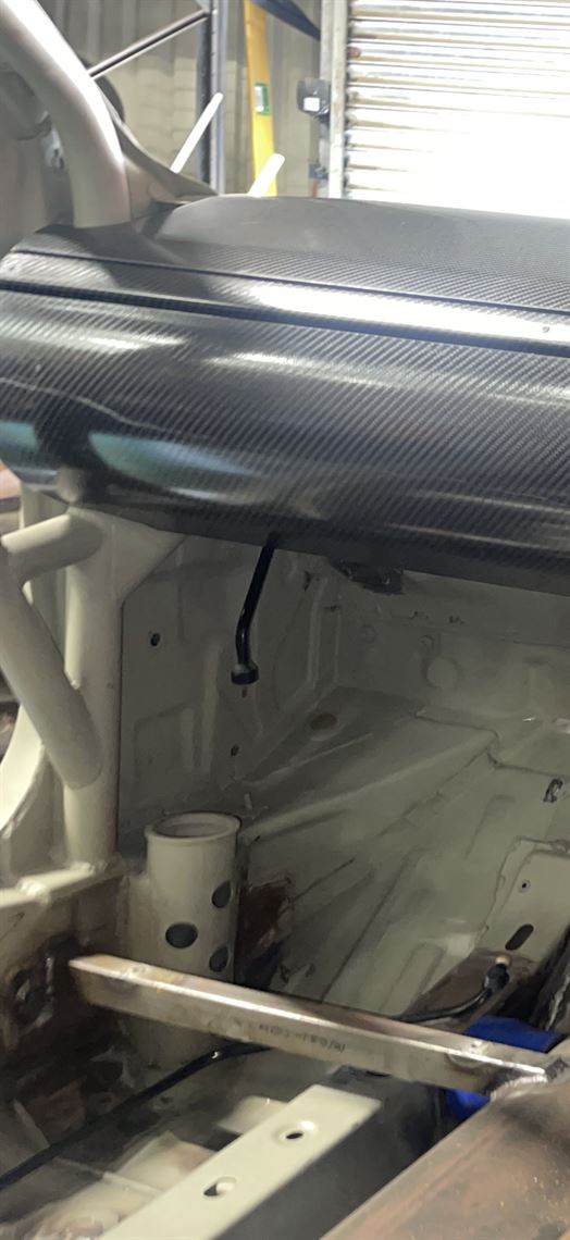 ap-racing-air-jack-mounting-tubes