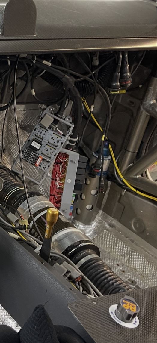 ap-racing-air-jack-mounting-tubes