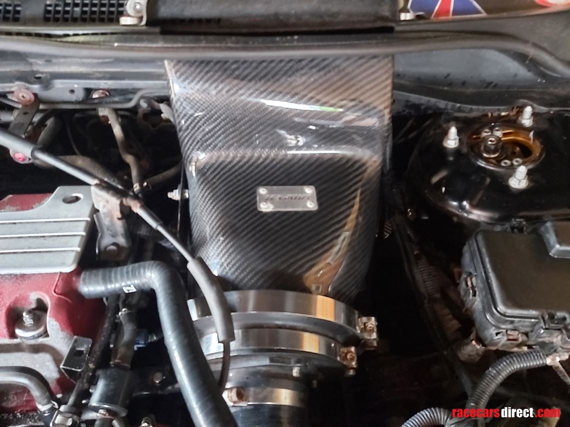 honda-civic-type-r--