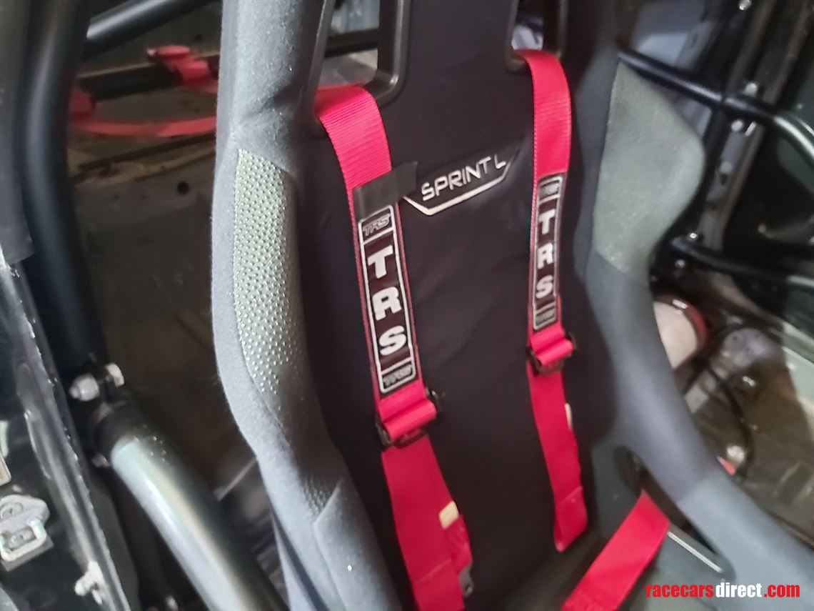 honda-civic-type-r--