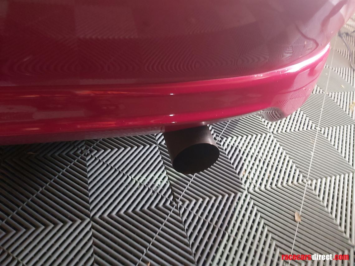 honda-civic-type-r--