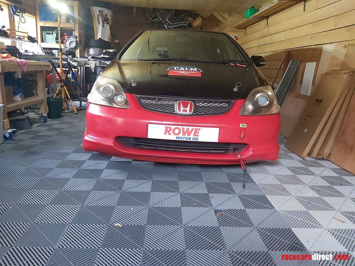 honda-civic-type-r--